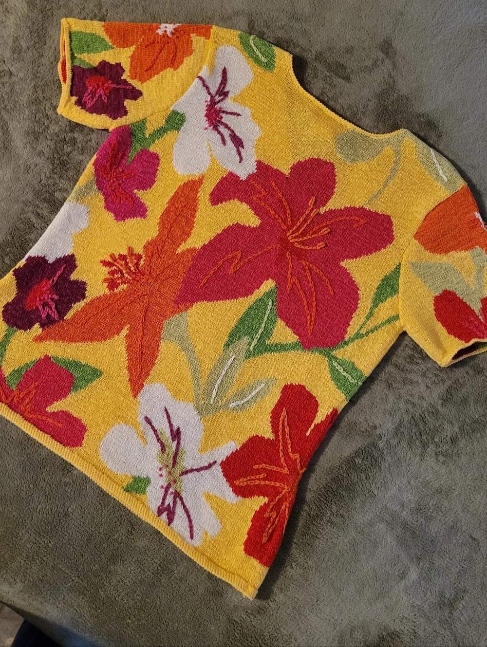 Susan Bristol Yellow Floral Short-Sleeve Crewneck Sweater
